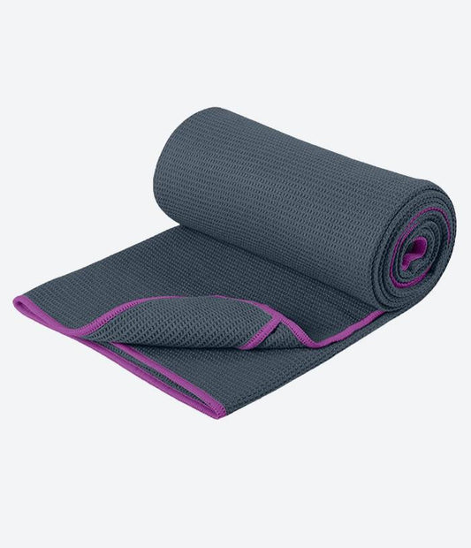 Microfiber Silicone Coating Layer Yoga Towel - Random Color